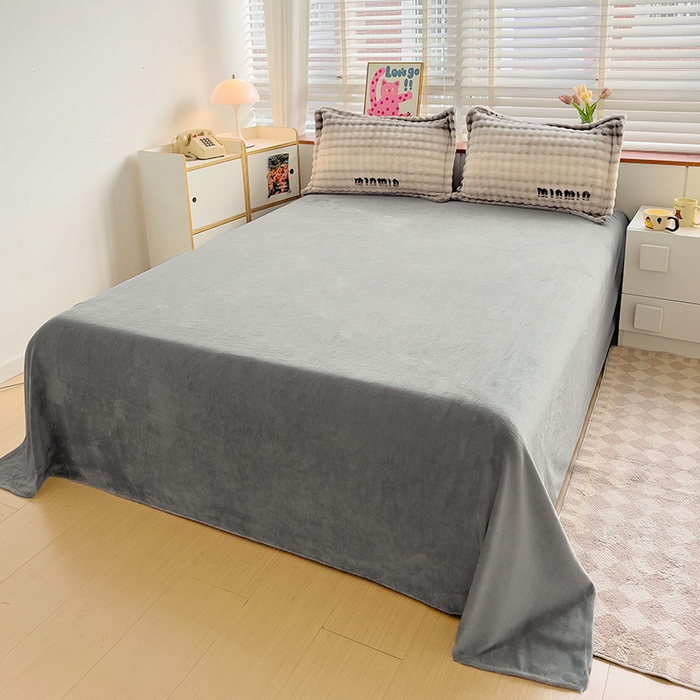 91家纺网 家纺一手货源 找家纺 梵克保罗 2025秋冬新款牛奶绒泡泡绒印花卡通花卉兔毛外贸跨境单枕套单被套小号三件套四件套 灰色空间