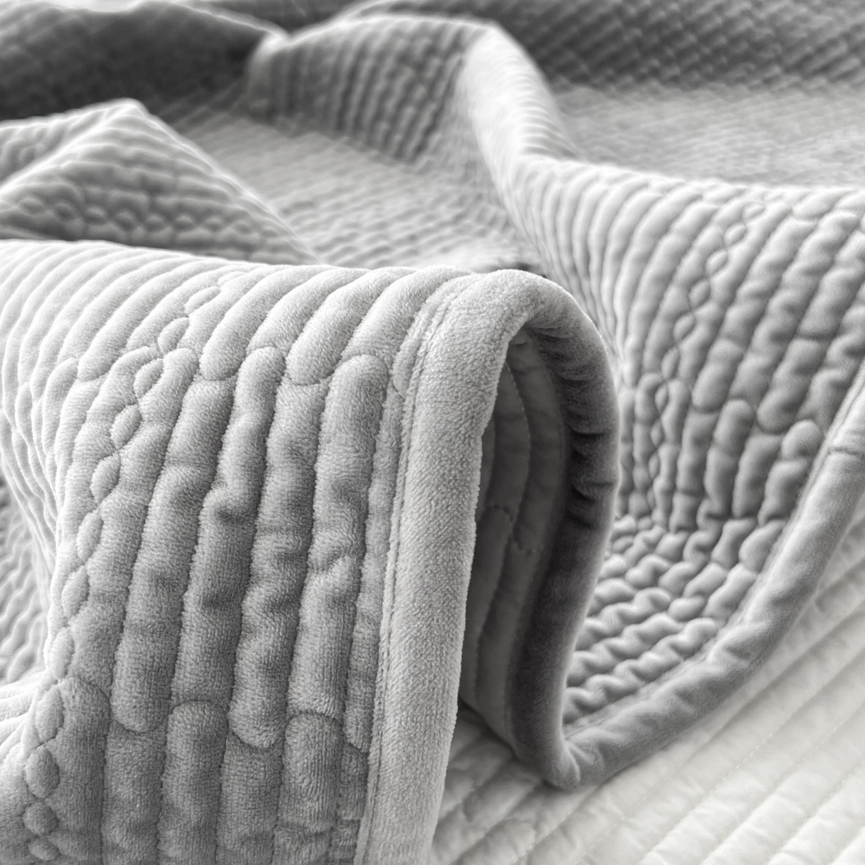 91家纺网 家纺一手货源 找家纺 沐纯家居 2025新款婴儿绒天丝水洗床盖三件套-赫拉 赫拉-高级灰