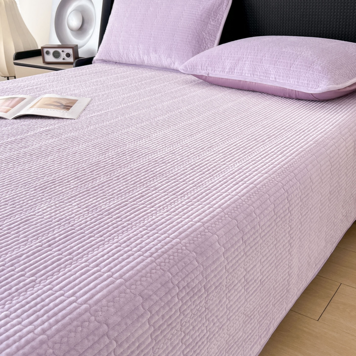 91家纺网 家纺一手货源 找家纺 沐纯家居 2025新款婴儿绒天丝水洗床盖三件套-赫拉 赫拉-香芋紫