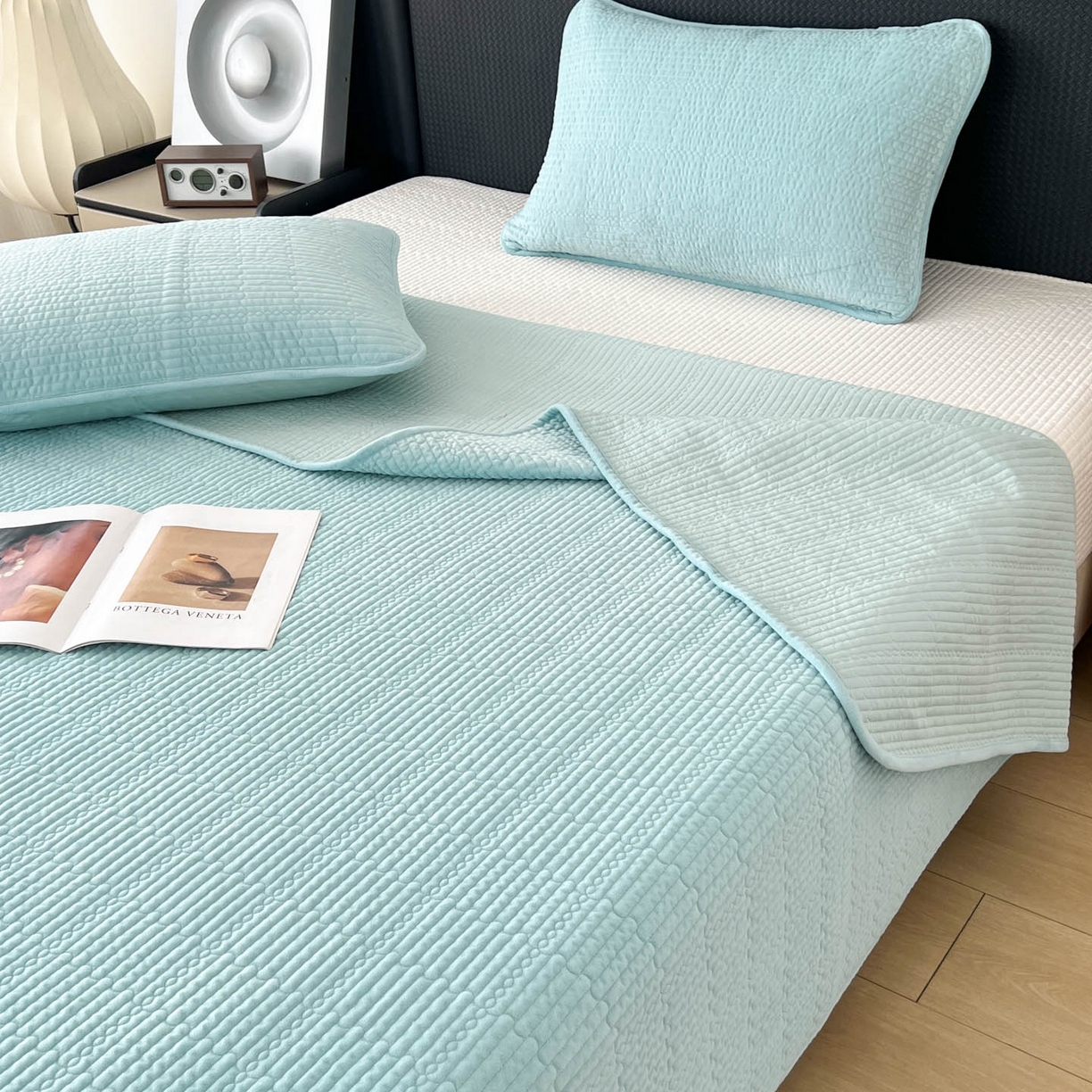 91家纺网 家纺一手货源 找家纺 沐纯家居 2025新款婴儿绒天丝水洗床盖三件套-赫拉 赫拉-孔雀绿