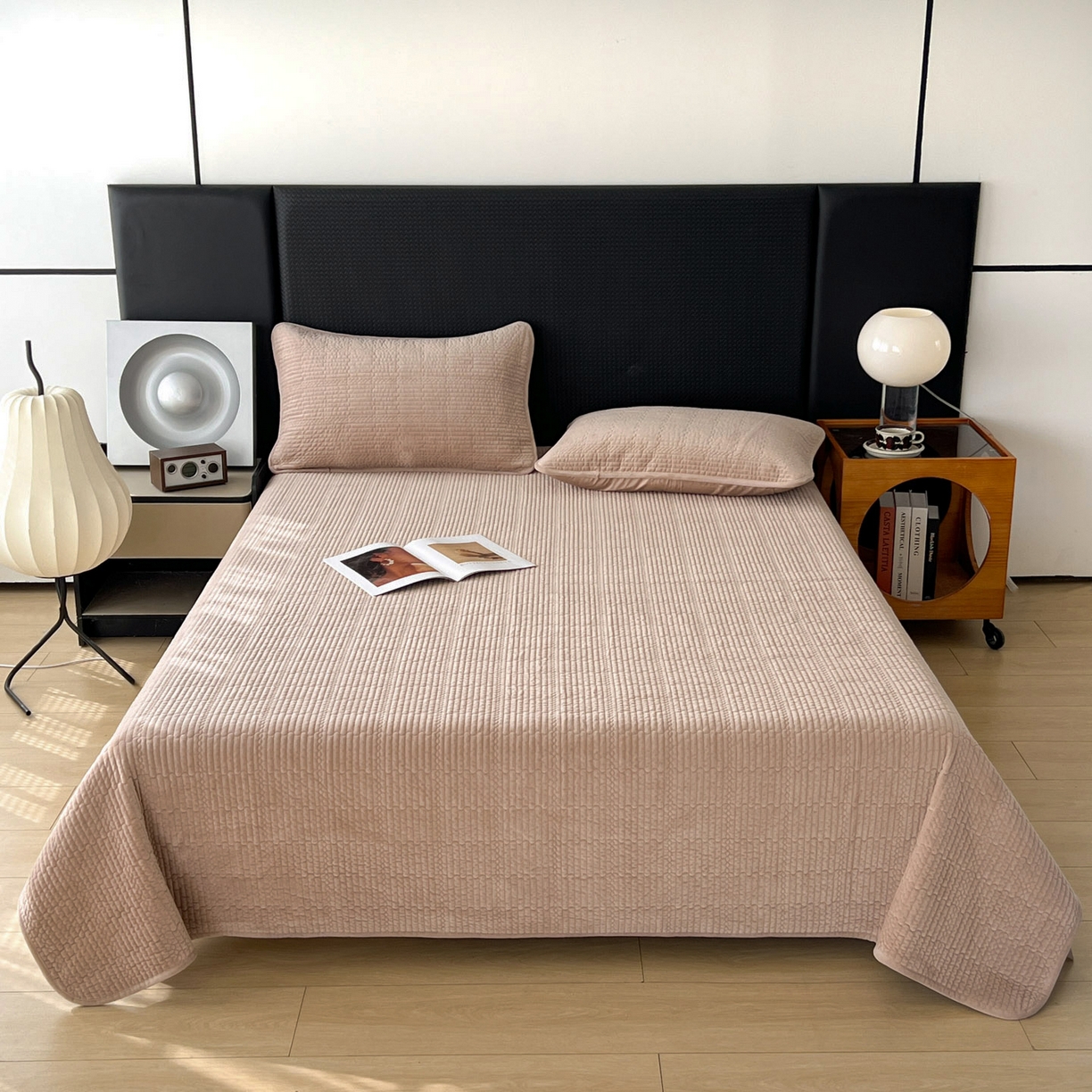 91家纺网 家纺一手货源 找家纺 沐纯家居 2025新款婴儿绒天丝水洗床盖三件套-赫拉 赫拉-摩卡色