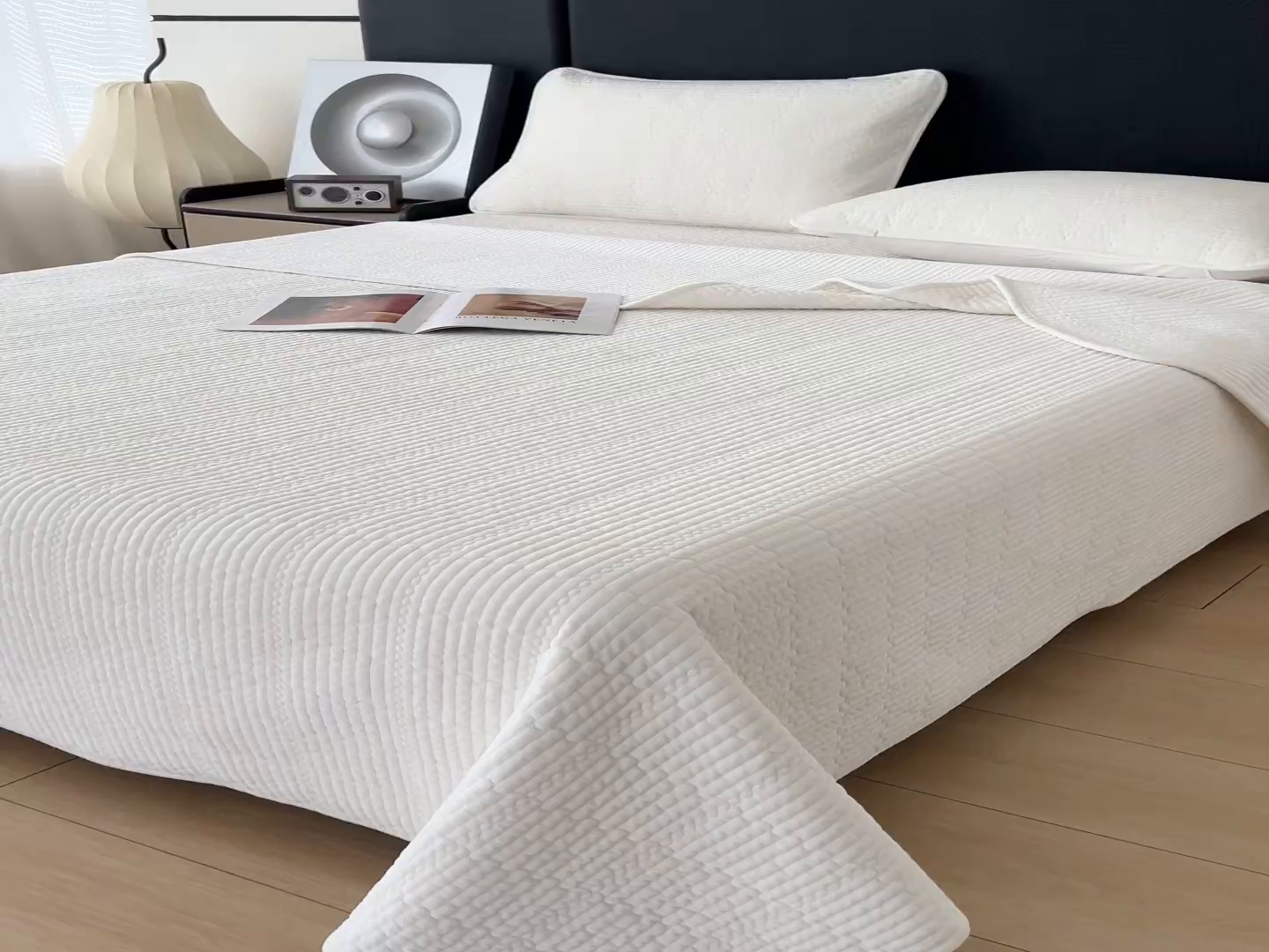 91家纺网 家纺一手货源 找家纺 沐纯家居 2025新款婴儿绒天丝水洗床盖三件套-赫拉 赫拉-珍珠白