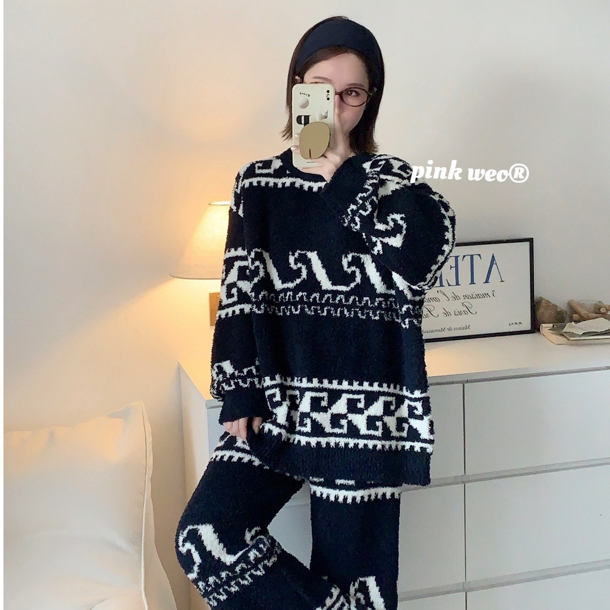 91家纺网 家纺一手货源 找家纺 （总）妍景家居生活馆 2025新款半边绒-撞色提花家居服