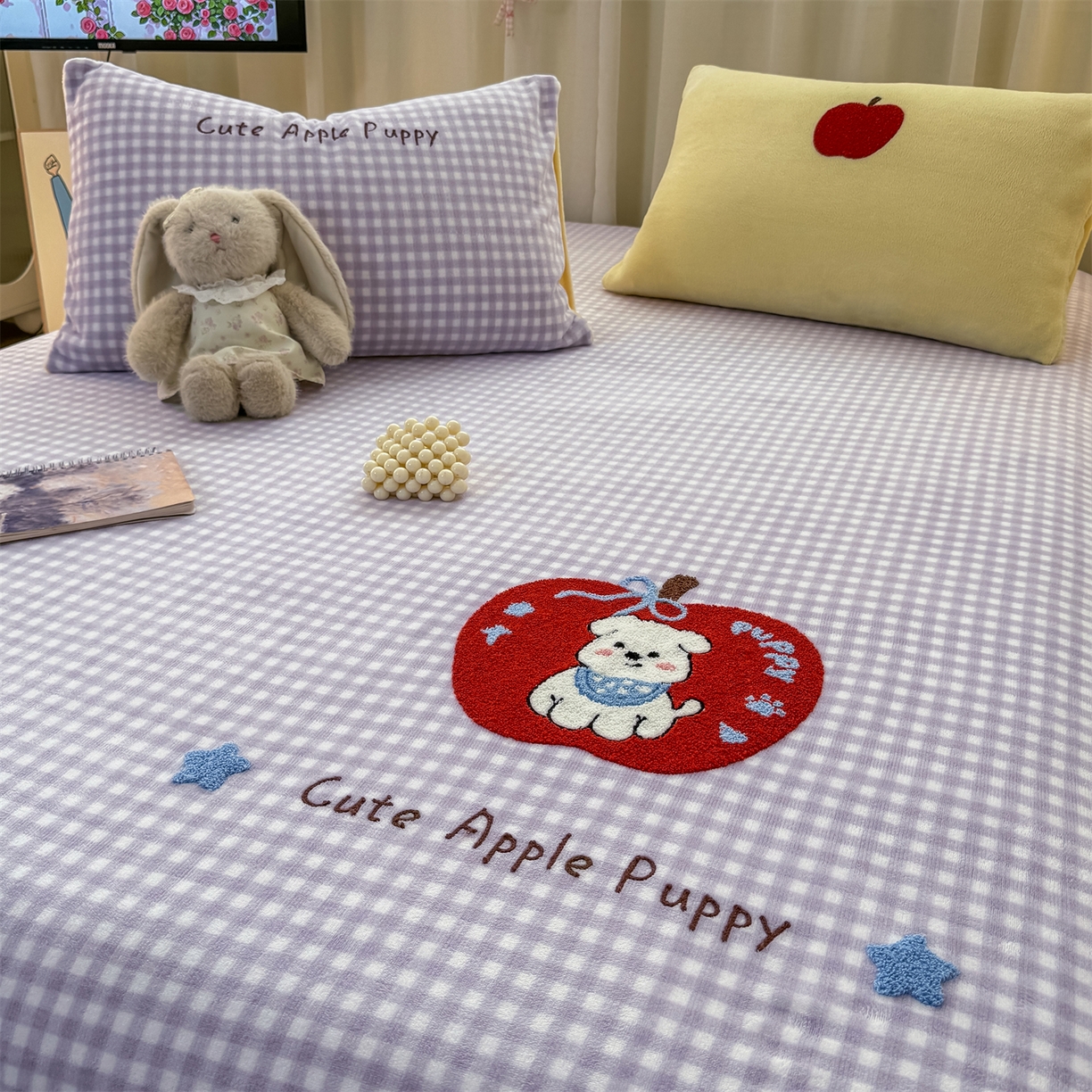 灰鲸 2025新款高克重牛奶绒毛巾绣单床单 紫格苹果狗