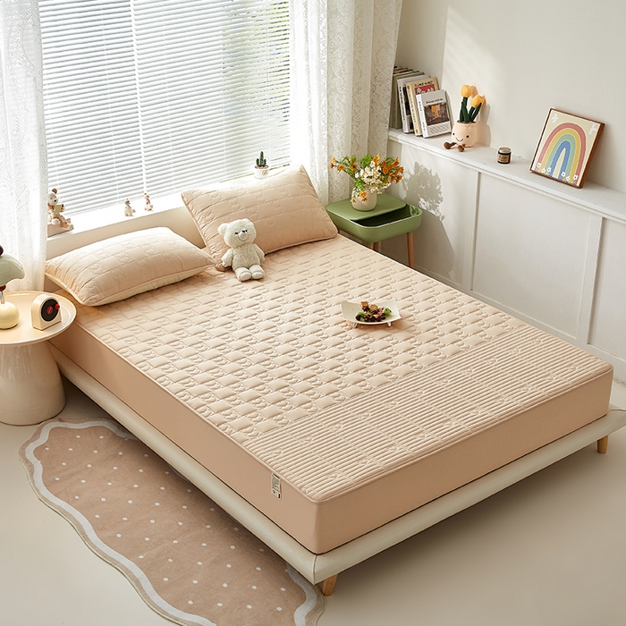 91家纺网 家纺一手货源 找家纺 盛眠家纺 2025新款A类水洗棉磨毛夹棉防水床笠 爱巢-卡其