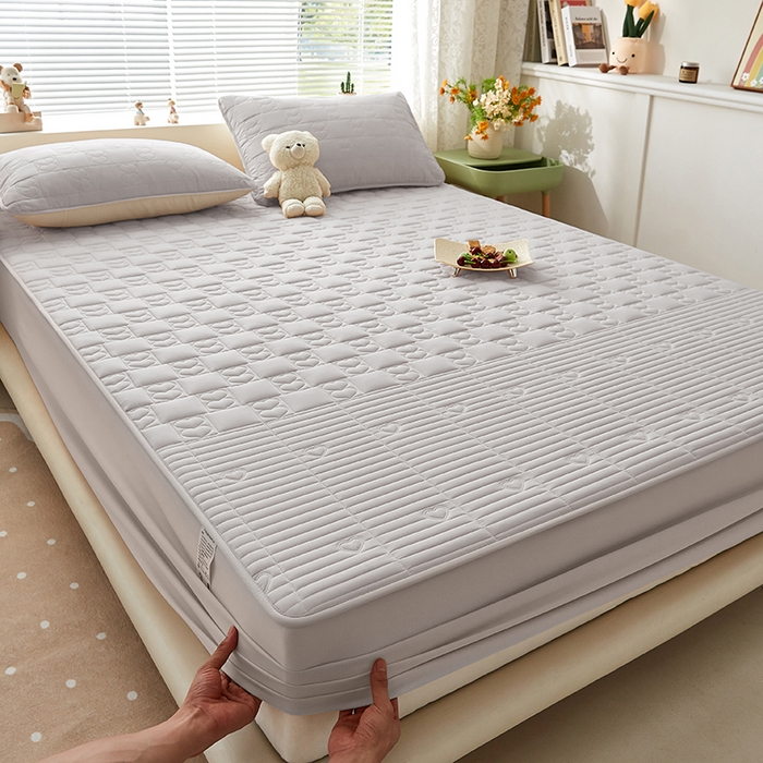 91家纺网 家纺一手货源 找家纺 盛眠家纺 2025新款A类水洗棉磨毛夹棉防水床笠 爱巢-米灰