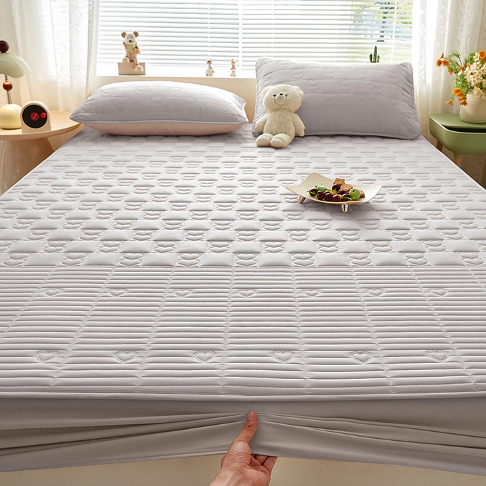 91家纺网 家纺一手货源 找家纺 盛眠家纺 2025新款A类水洗棉磨毛夹棉防水床笠 爱巢-米灰