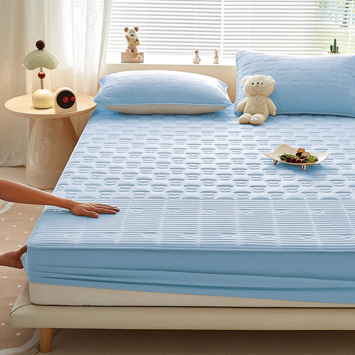 91家纺网 家纺一手货源 找家纺 盛眠家纺 2025新款A类水洗棉磨毛夹棉防水床笠 爱巢-浅蓝