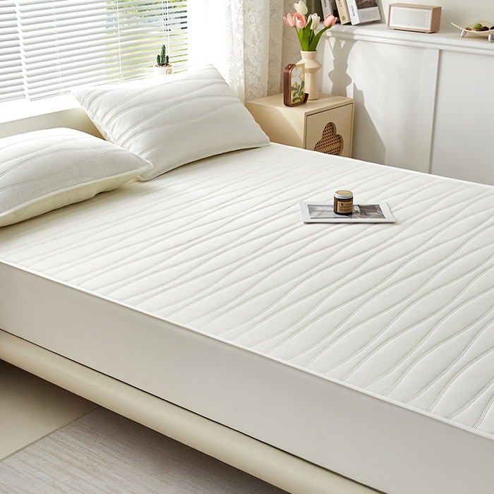 91家纺网 家纺一手货源 找家纺 盛眠家纺 2025新款A类水洗棉磨毛夹棉防水床笠 若水-白色