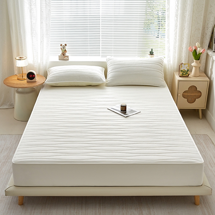 91家纺网 家纺一手货源 找家纺 盛眠家纺 2025新款A类水洗棉磨毛夹棉防水床笠 若水-白色