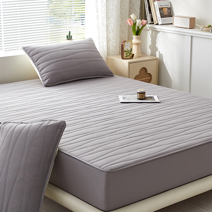 91家纺网 家纺一手货源 找家纺 盛眠家纺 2025新款A类水洗棉磨毛夹棉防水床笠 若水-灰色