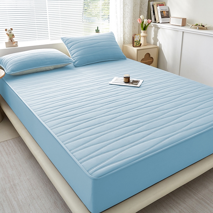 91家纺网 家纺一手货源 找家纺 盛眠家纺 2025新款A类水洗棉磨毛夹棉防水床笠 若水-浅蓝