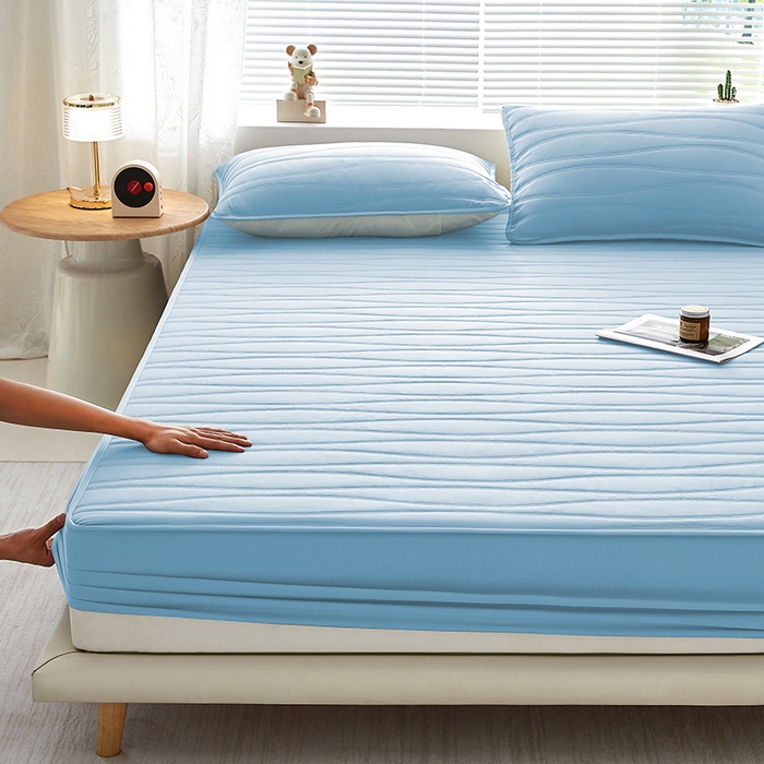 91家纺网 家纺一手货源 找家纺 盛眠家纺 2025新款A类水洗棉磨毛夹棉防水床笠 若水-浅蓝