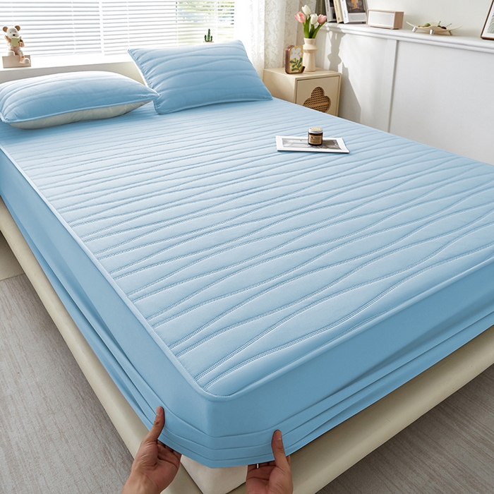 91家纺网 家纺一手货源 找家纺 盛眠家纺 2025新款A类水洗棉磨毛夹棉防水床笠 若水-浅蓝