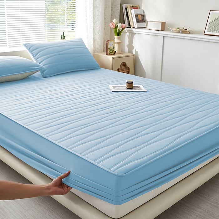 91家纺网 家纺一手货源 找家纺 盛眠家纺 2025新款A类水洗棉磨毛夹棉防水床笠 若水-浅蓝