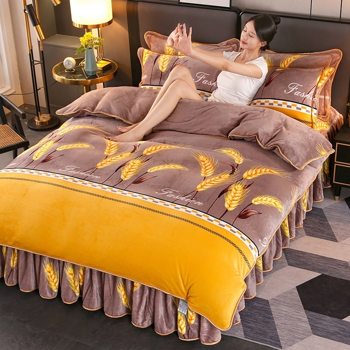 91家纺网 家纺一手货源 找家纺 （总）栩裕纺织 2025新款230高克重牛奶绒法莱绒印花四件套-直播热款8斤半