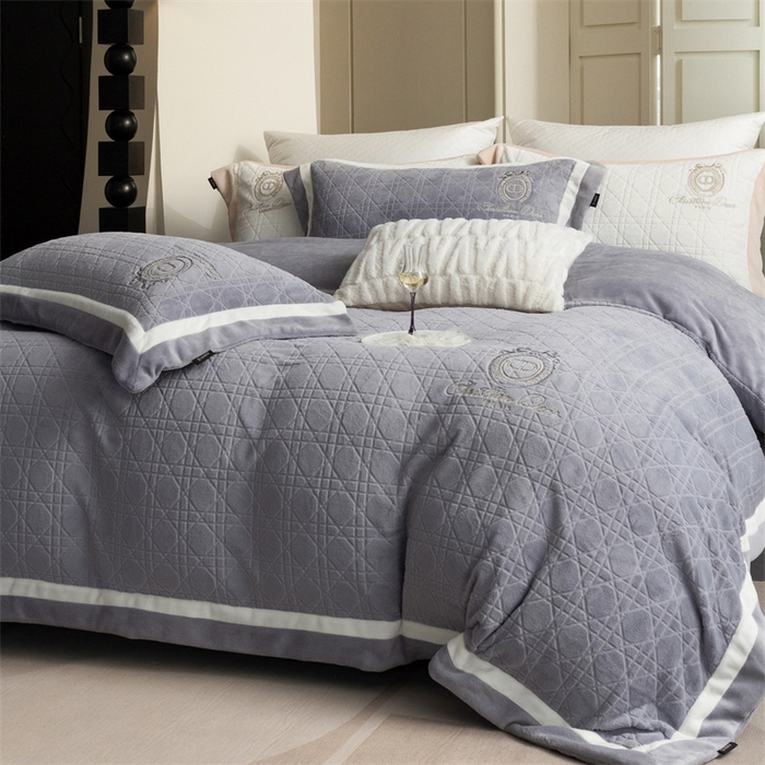 91家纺网 家纺一手货源 找家纺 （总）馨蕊家居 2025新款秋冬轻奢煦暖绒系列四件套-绒拾梦