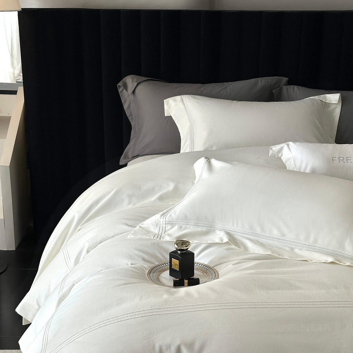 91家纺网 家纺一手货源 找家纺 时亿家居 2025秋冬新款简约100支长绒棉全棉纯棉磨毛四件套-波士顿 波士顿-奶白