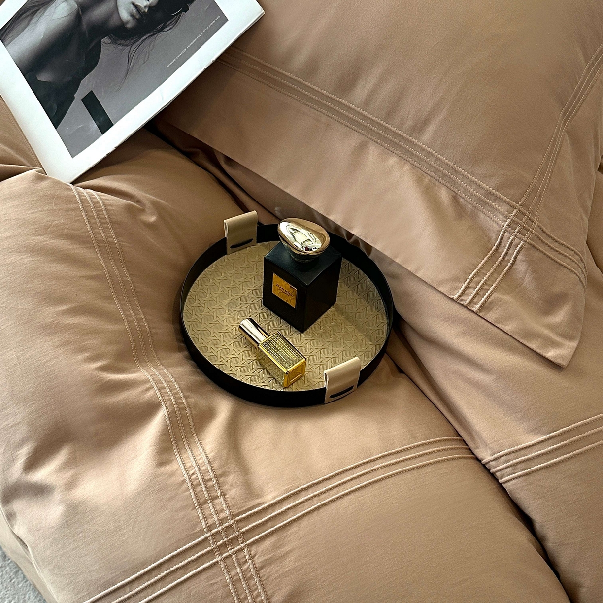 91家纺网 家纺一手货源 找家纺 时亿家居 2025秋冬新款简约100支长绒棉全棉纯棉磨毛四件套-波士顿 波士顿-咖色