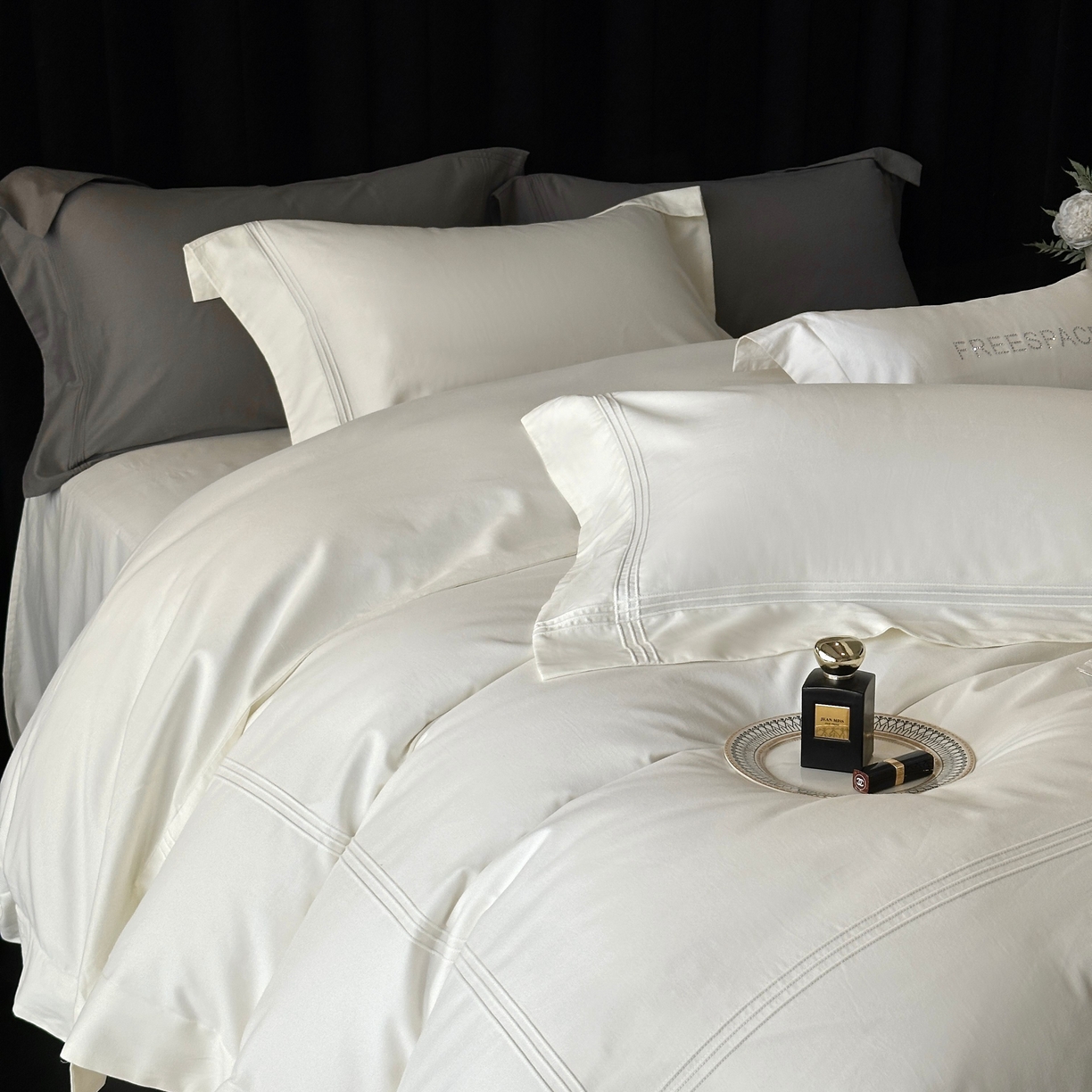 91家纺网 家纺一手货源 找家纺 时亿家居 2025秋冬新款简约100支长绒棉全棉纯棉磨毛四件套-波士顿 波士顿-奶白