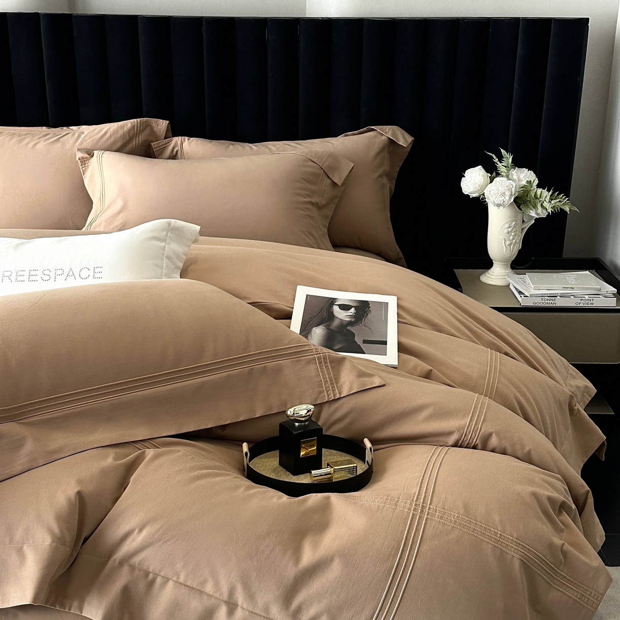 91家纺网 家纺一手货源 找家纺 时亿家居 2025秋冬新款简约100支长绒棉全棉纯棉磨毛四件套-波士顿 波士顿-咖色