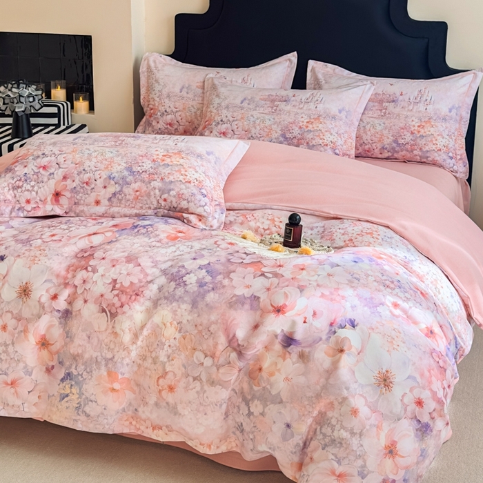 91家纺网 家纺一手货源 找家纺 喜四方 2025新款加厚全棉大版印花四件套 花园城堡-粉