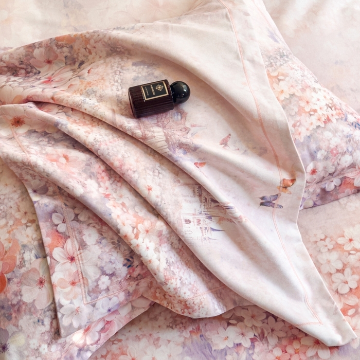 91家纺网 家纺一手货源 找家纺 喜四方 2025新款加厚全棉大版印花四件套 花园城堡-粉