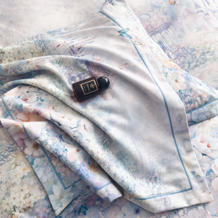 91家纺网 家纺一手货源 找家纺 喜四方 2025新款加厚全棉大版印花四件套 花园城堡-蓝