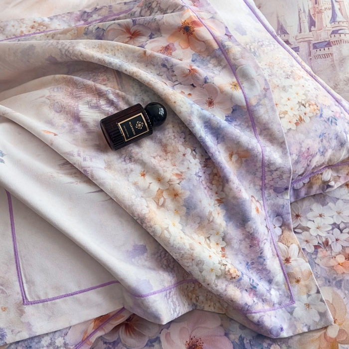 91家纺网 家纺一手货源 找家纺 喜四方 2025新款加厚全棉大版印花四件套 花园城堡-紫