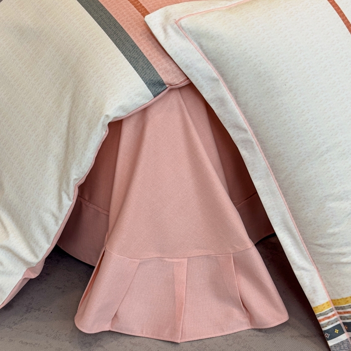 91家纺网 家纺一手货源 找家纺 喜四方 2025新款加厚全棉大版印花四件套 秋日摩卡粉