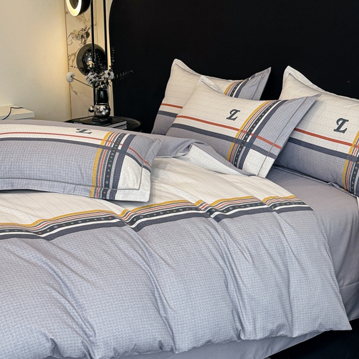 91家纺网 家纺一手货源 找家纺 喜四方 2025新款加厚全棉大版印花四件套 秋日摩卡灰