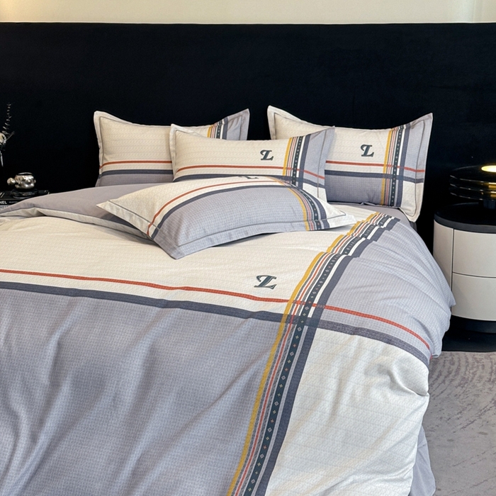 91家纺网 家纺一手货源 找家纺 喜四方 2025新款加厚全棉大版印花四件套 秋日摩卡灰