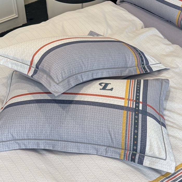 91家纺网 家纺一手货源 找家纺 喜四方 2025新款加厚全棉大版印花四件套 秋日摩卡灰