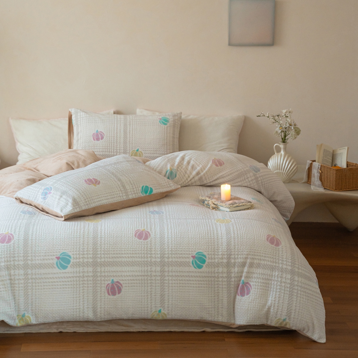 91家纺网 家纺一手货源 找家纺 （总）华超针织 2025新款 雕花牛奶绒四件套-南瓜派对