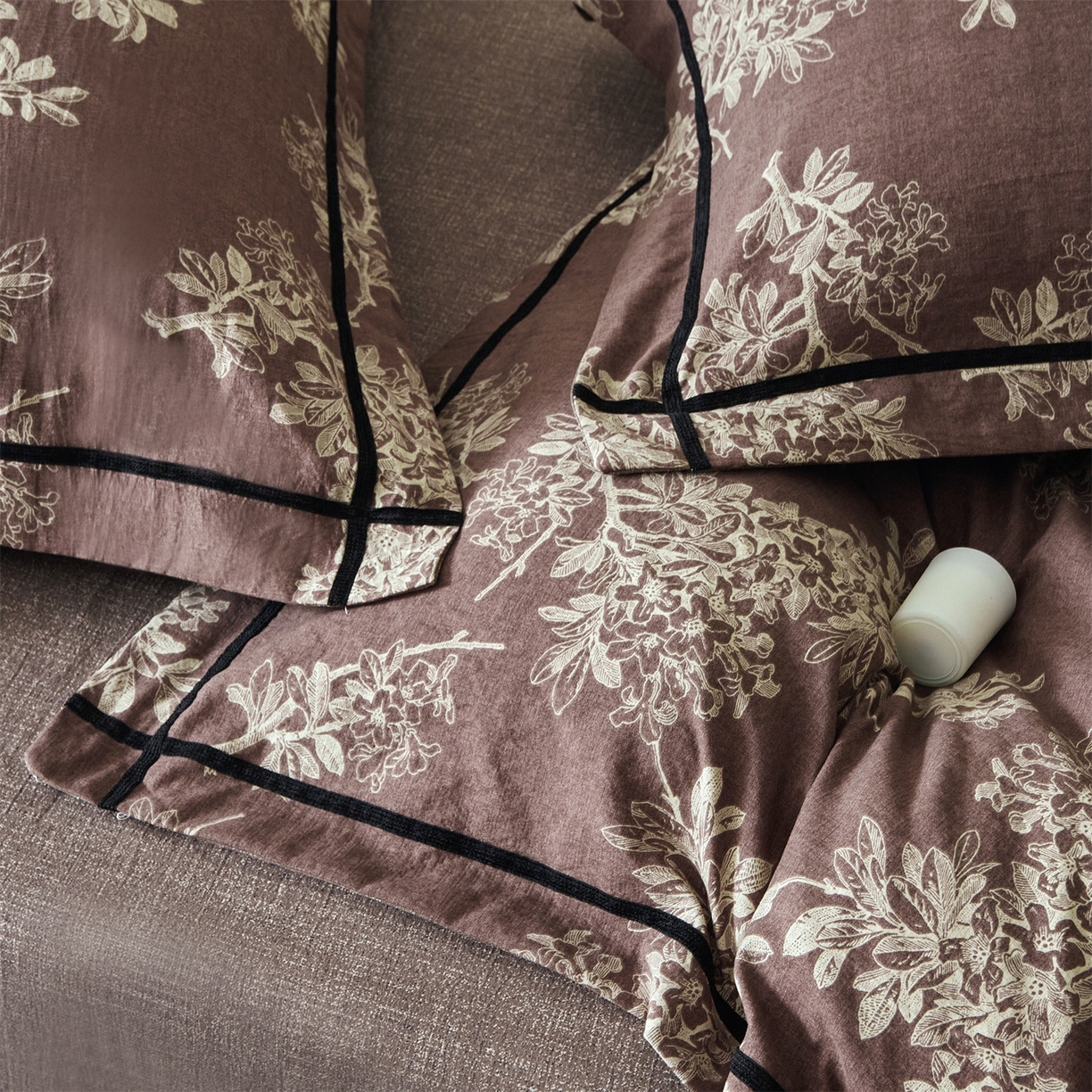 91家纺网 家纺一手货源 找家纺 优悦生活馆 2025新款高克重原麻印花四件套 锦瑟