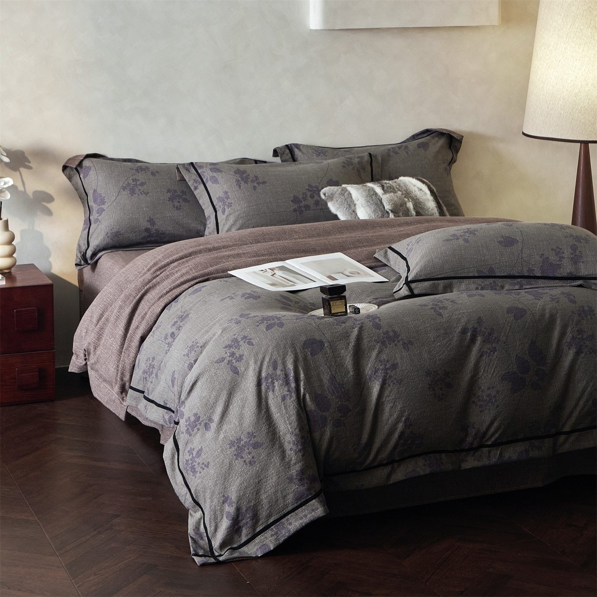 91家纺网 家纺一手货源 找家纺 优悦生活馆 2025新款高克重原麻印花四件套 颂青石