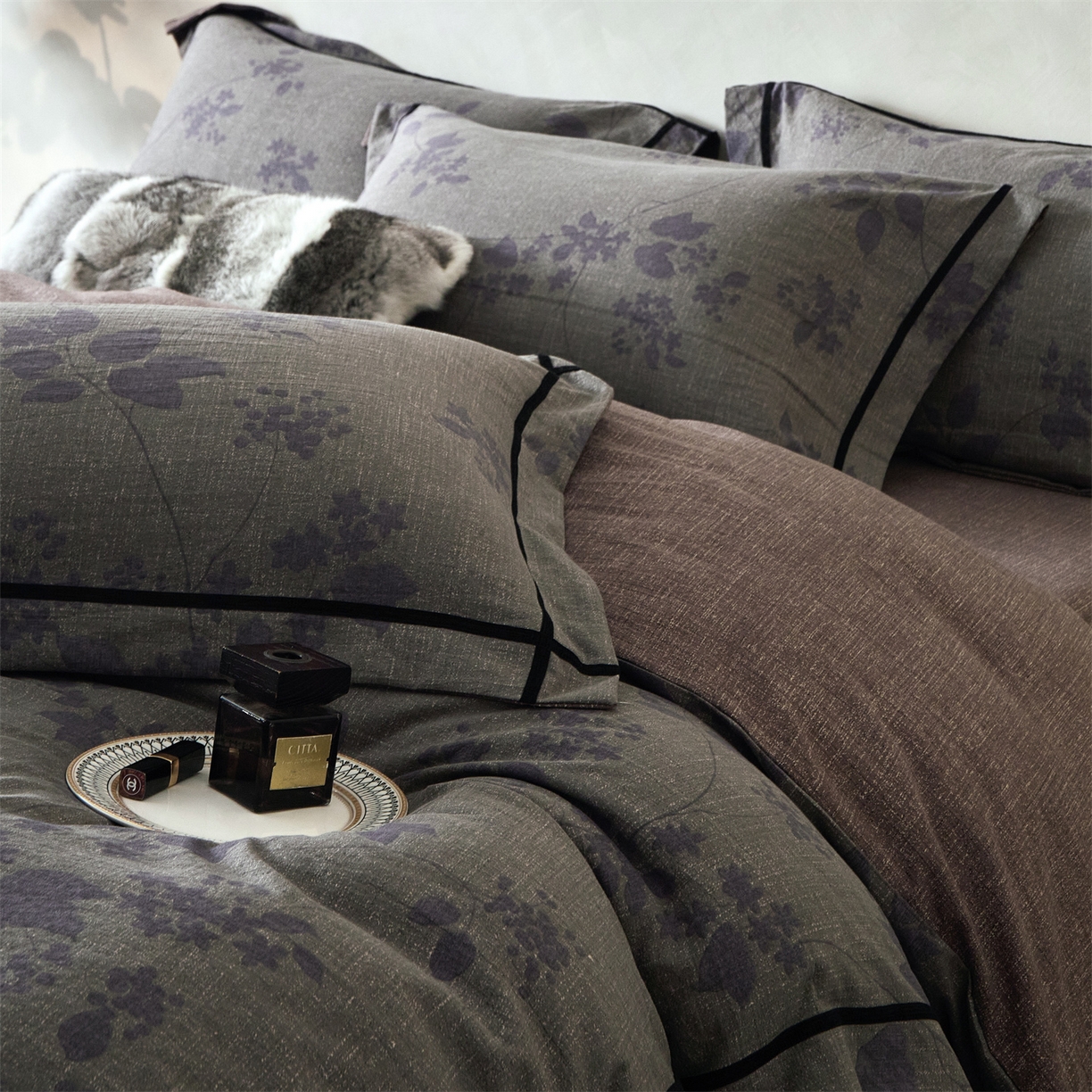 91家纺网 家纺一手货源 找家纺 优悦生活馆 2025新款高克重原麻印花四件套 颂青石