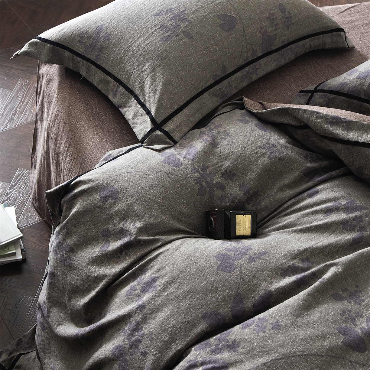 91家纺网 家纺一手货源 找家纺 优悦生活馆 2025新款高克重原麻印花四件套 颂青石