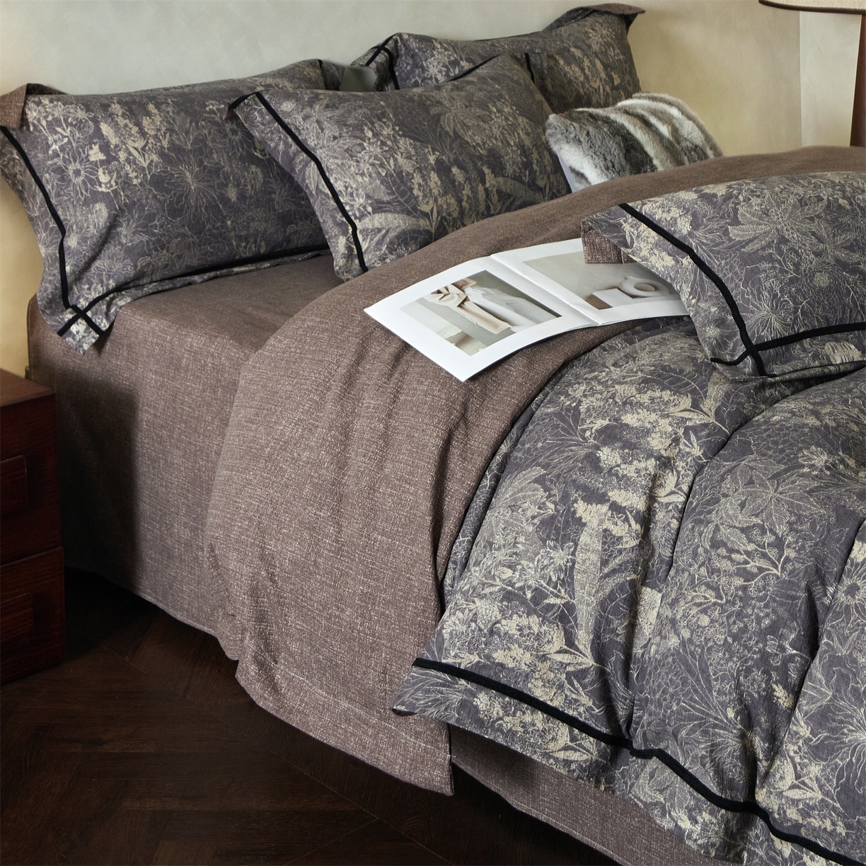 91家纺网 家纺一手货源 找家纺 优悦生活馆 2025新款高克重原麻印花四件套 铜雀