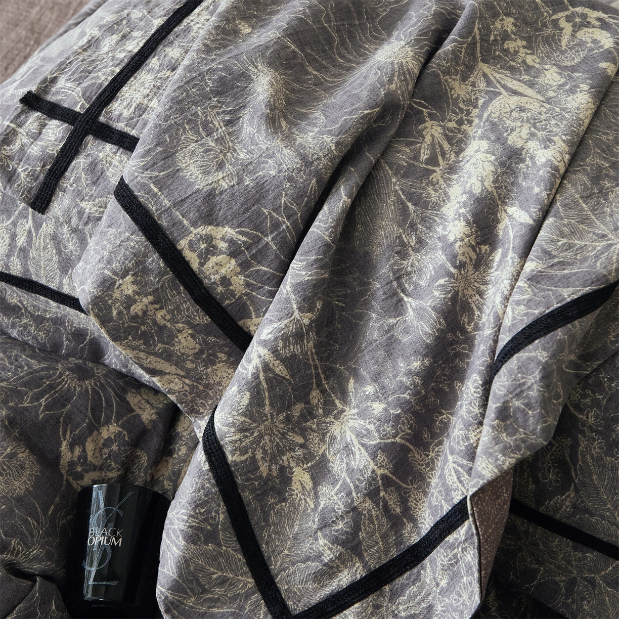 91家纺网 家纺一手货源 找家纺 优悦生活馆 2025新款高克重原麻印花四件套 铜雀