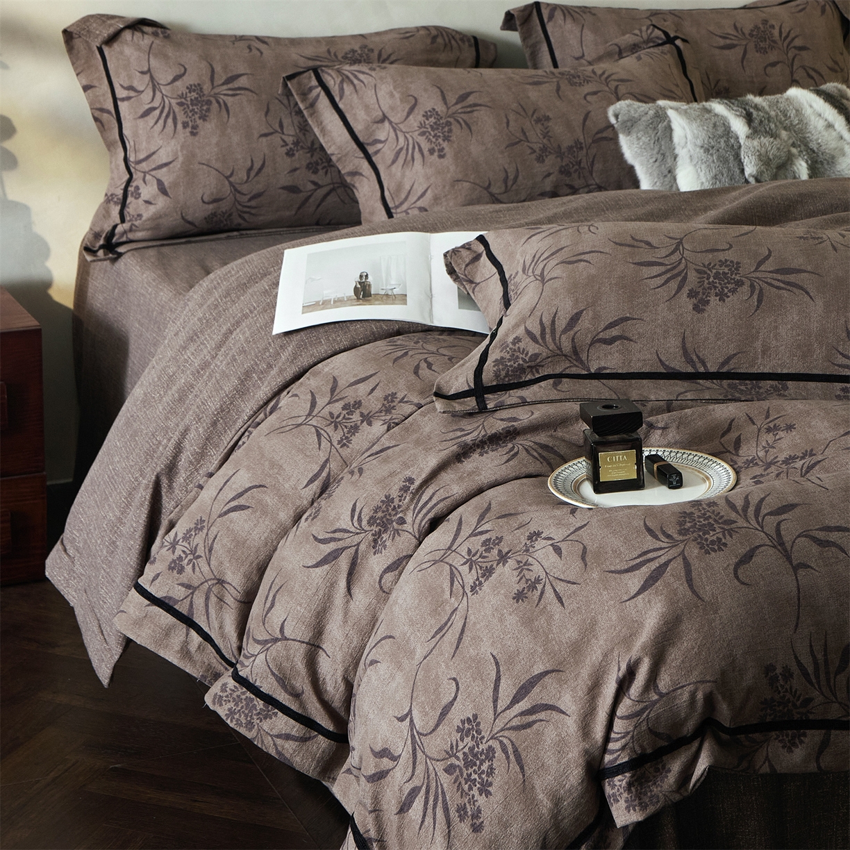 91家纺网 家纺一手货源 找家纺 优悦生活馆 2025新款高克重原麻印花四件套 玉茗