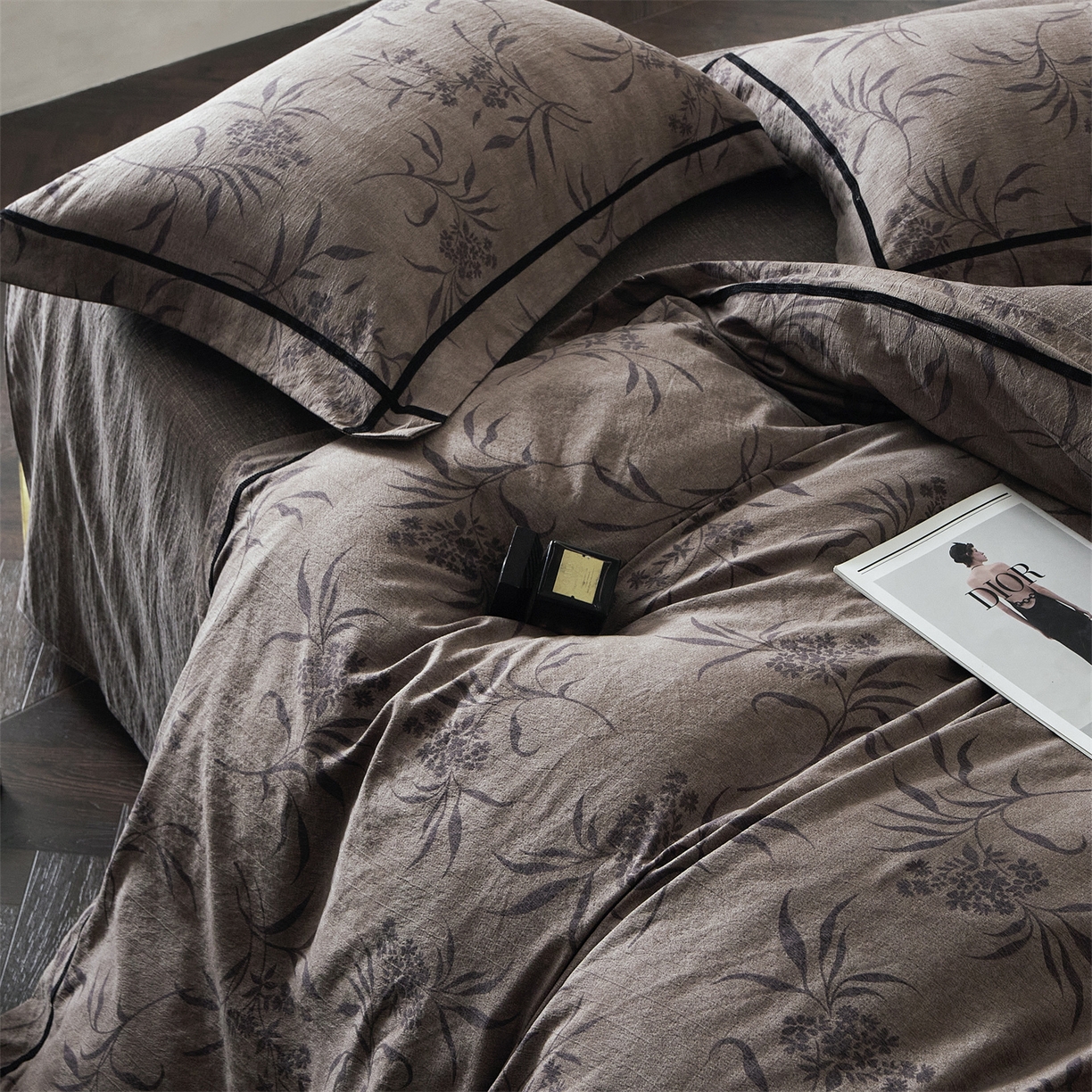 91家纺网 家纺一手货源 找家纺 优悦生活馆 2025新款高克重原麻印花四件套 玉茗