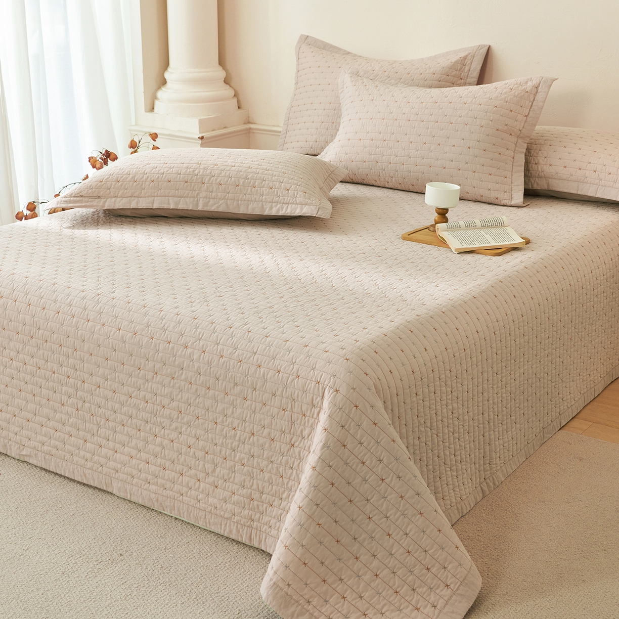 91家纺网 家纺一手货源 找家纺 莎果家纺 2025新款米粒绣系列双面纯棉60支平纹床盖（上架此商品联系莎果） 小米粒-卡其