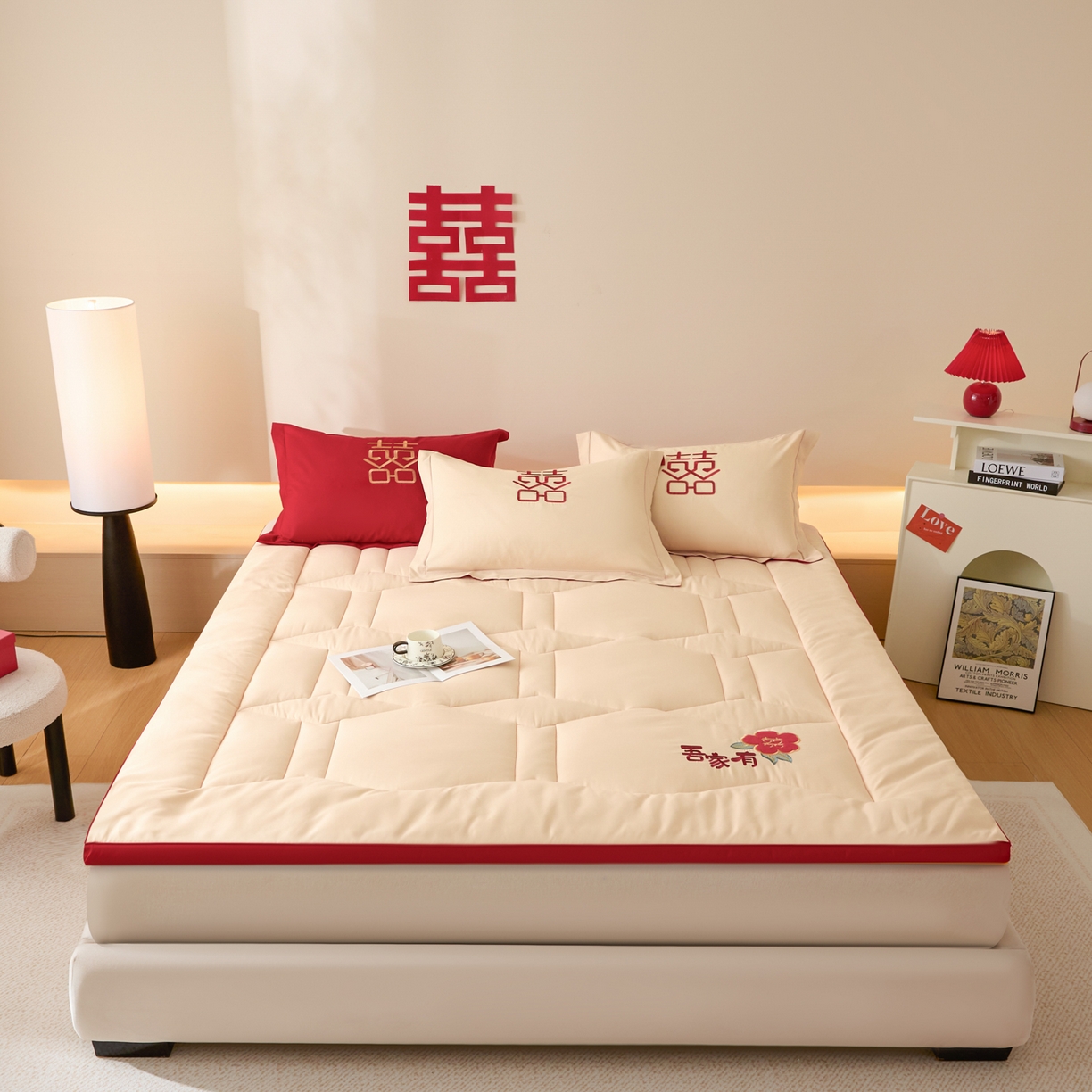 91家纺网 家纺一手货源 找家纺 玉雅家纺 2025新款立体婚庆绣花大豆床垫床褥加厚垫被 圆圆满满-米