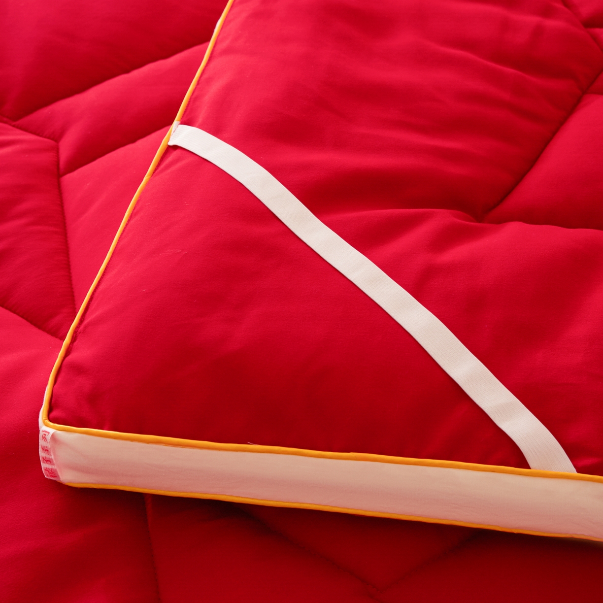 91家纺网 家纺一手货源 找家纺 （总）玉雅家纺 2025新款立体婚庆绣花大豆床垫床褥加厚垫被