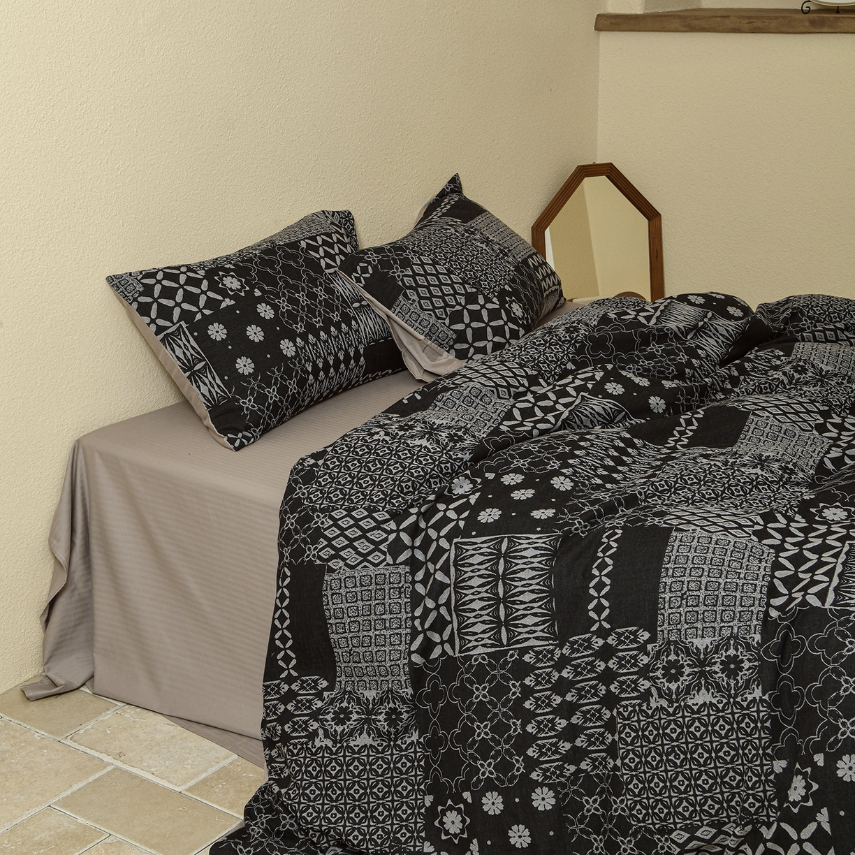 91家纺网 家纺一手货源 找家纺 （总）山舍家居 2025新款全棉色织提花磨毛四件套-霍德华庄园（提供买家秀）