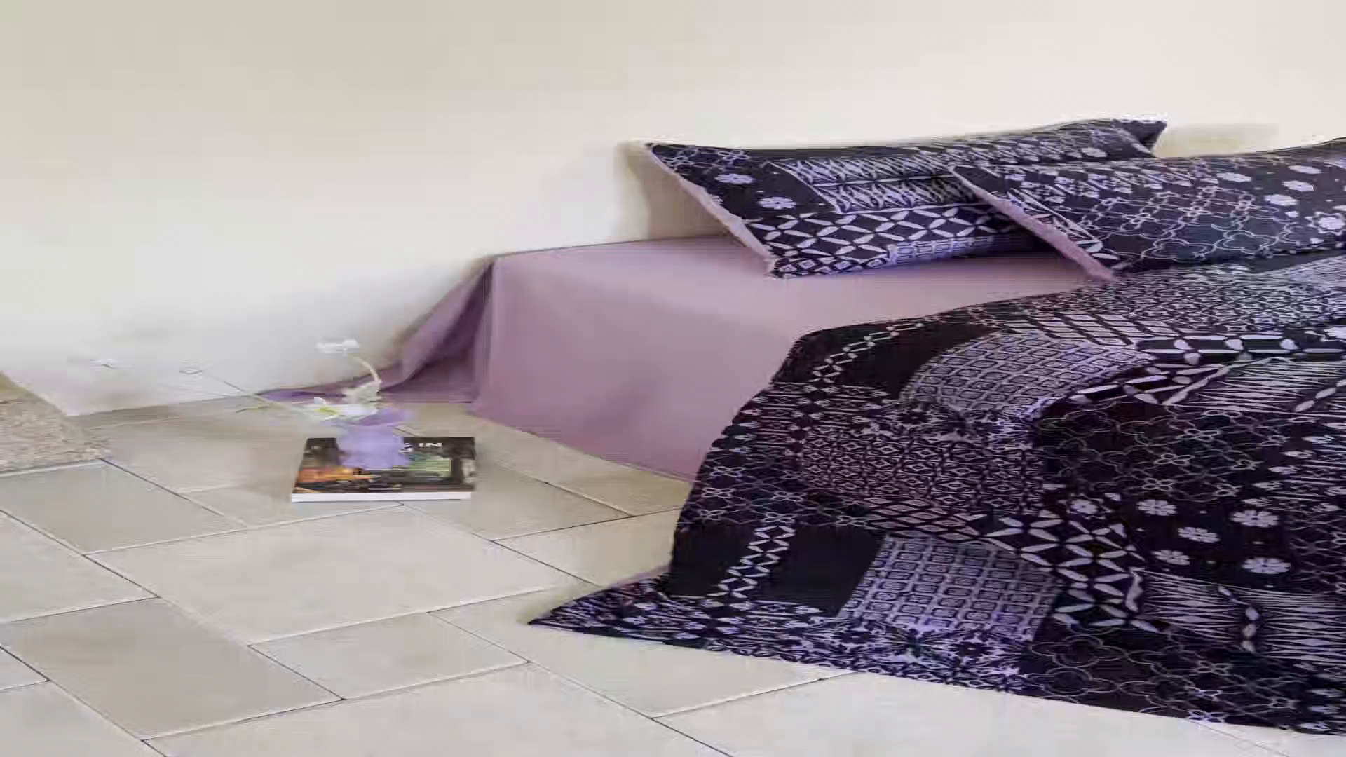 91家纺网 家纺一手货源 找家纺 山舍家居 2025新款全棉色织提花磨毛四件套-霍德华庄园（提供买家秀） 霍德华庄园-紫