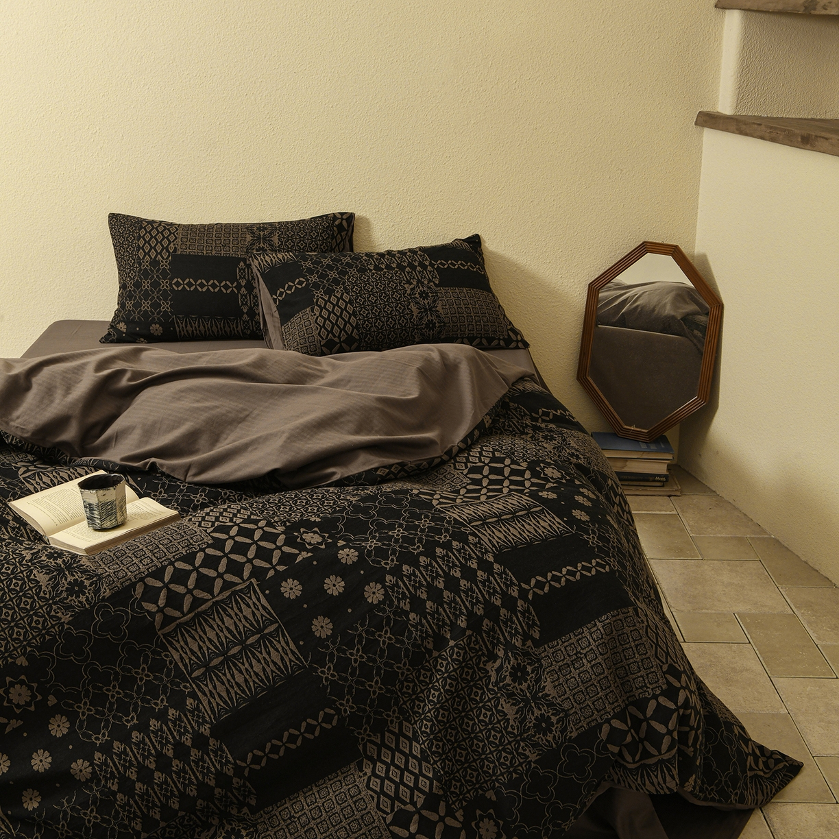 91家纺网 家纺一手货源 找家纺 山舍家居 2025新款全棉色织提花磨毛四件套-霍德华庄园（提供买家秀） 霍德华庄园-咖