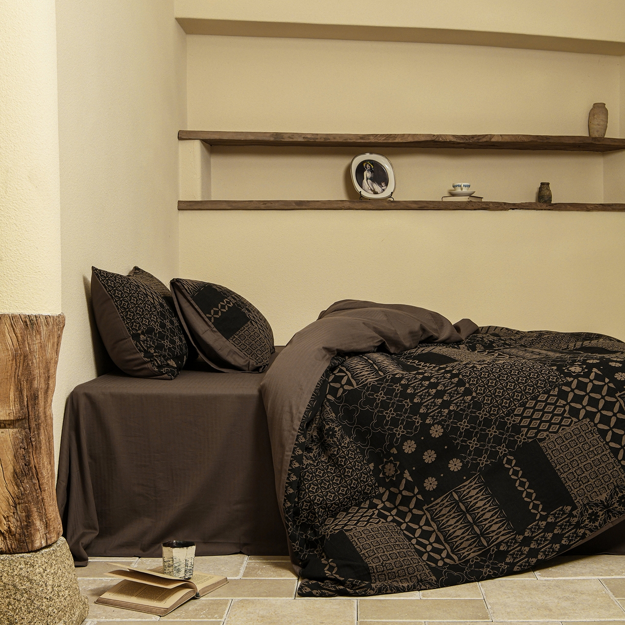 91家纺网 家纺一手货源 找家纺 山舍家居 2025新款全棉色织提花磨毛四件套-霍德华庄园（提供买家秀） 霍德华庄园-咖