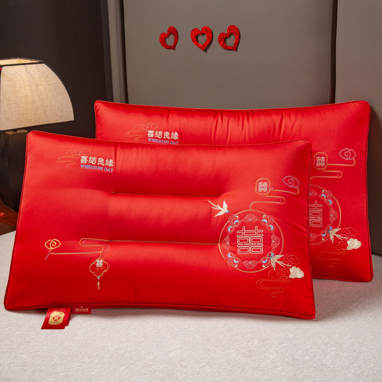 91家纺网 家纺一手货源 找家纺 芯宜佳 2025新款全棉婚庆护颈枕枕头枕芯 花田喜事